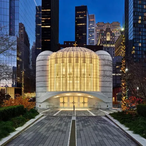 Santiago Calatrava’s St. Nicholas Greek Orthodox Church Illuminates New York City