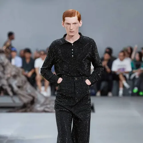 Loewe Spring 2024: A Harmonious Blend of Contradictions