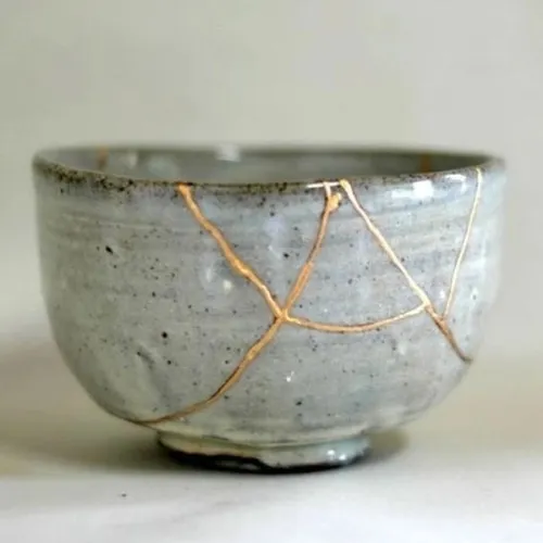 Kintsugi: Embracing Imperfections with the Art of Golden Repair