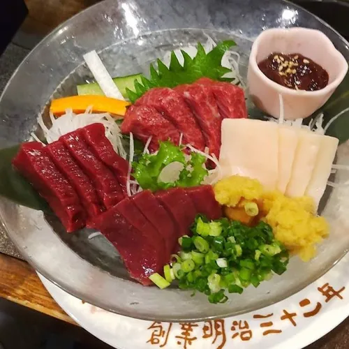 Sakura Sashimi: A Taste of Japan's Unique Culinary Tradition